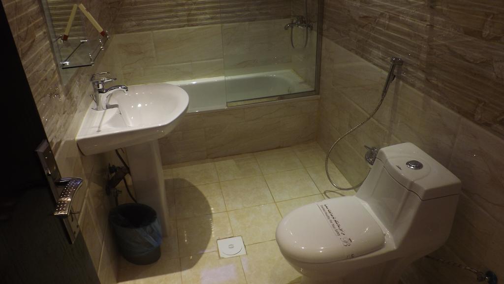 Baron Palace - Almasif Hotel Apartments Rijád Pokoj fotografie