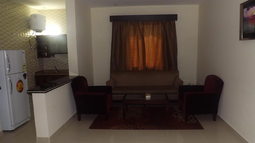 Baron Palace - Almasif Hotel Apartments Rijád Exteriér fotografie